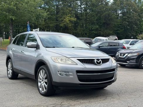 Used 2009 MAZDA CX-9 Grand Touring w/ Moonroof & Bose Audio Pkg FWD image 3
