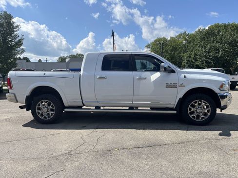 Used 2016 RAM 2500 Limited AWD/4WD image 6