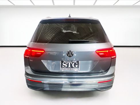 Used 2022 Volkswagen Tiguan SE FWD image 5
