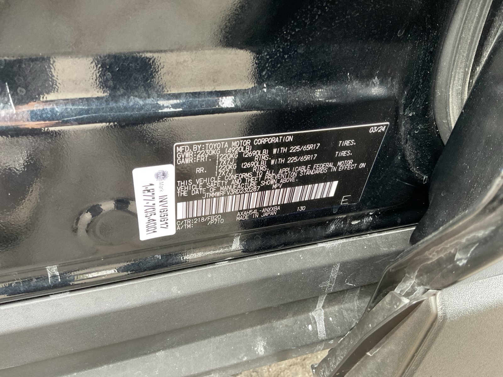 Used 2024 Toyota RAV4 LE AWD/4WD image 27