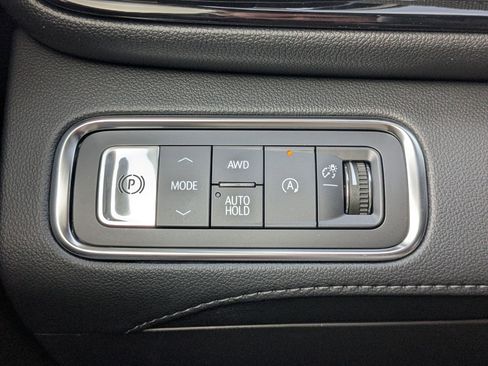 New 2026 Buick Enclave Sport Touring w/ Super Cruise Package image 15