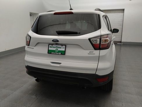 Used 2018 Ford Escape SE w/ SE Sport Appearance Package FWD image 7