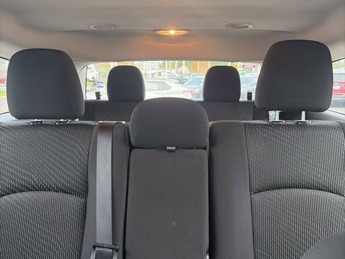 Used 2016 Dodge Journey SE w/ Flexible Seating Group image 7
