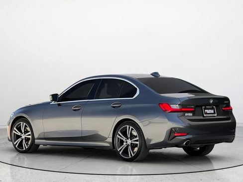 Used 2020 BMW 330i Sedan w/ Convenience Package RWD image 3