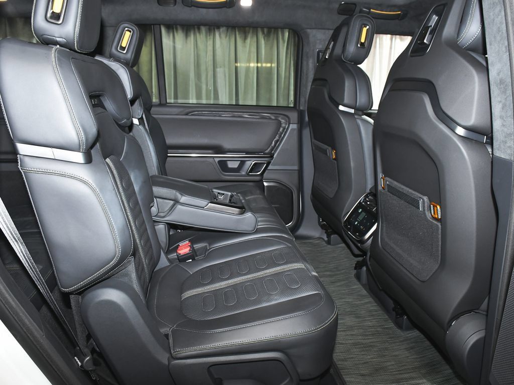 Used 2022 Rivian R1S Launch Edition Quad AWD/4WD image 46