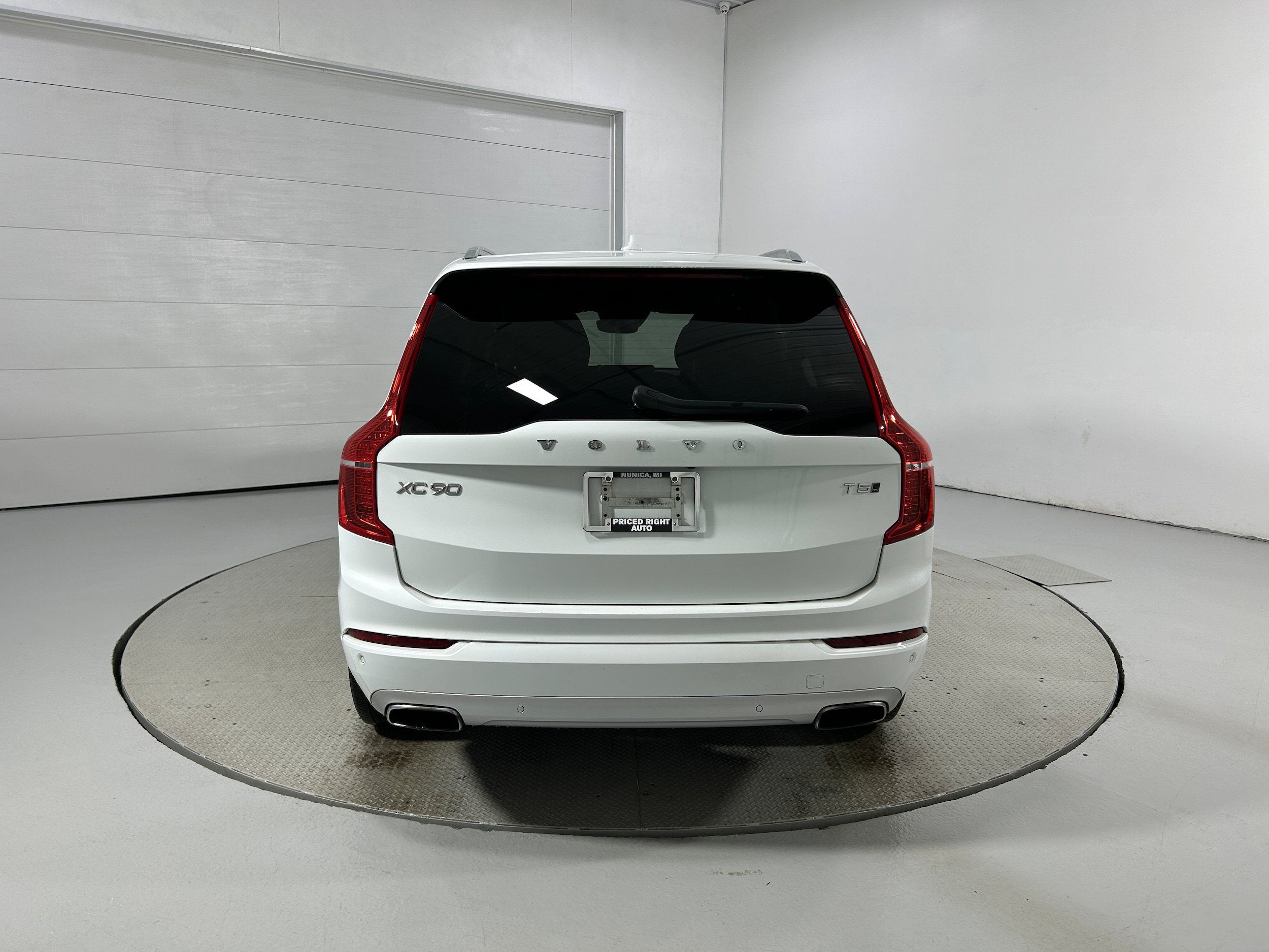 Used 2020 Volvo XC90 T5 Momentum AWD/4WD image 29