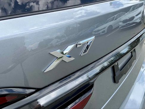 Used 2026 BMW X7 xDrive40i AWD/4WD image 15