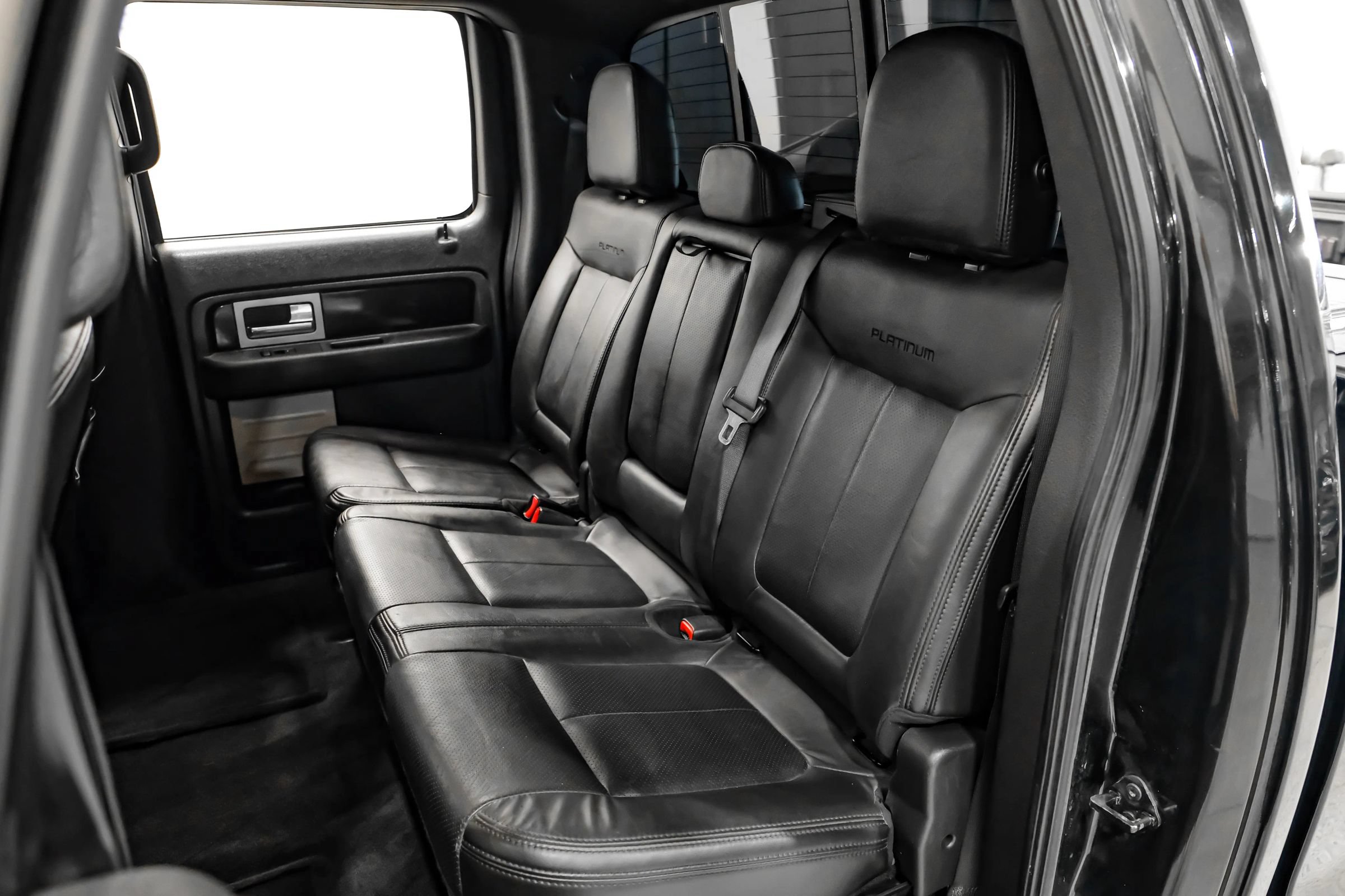 Used 2014 Ford F150 Platinum AWD/4WD image 35
