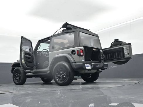 Used 2022 Jeep Wrangler Sport AWD/4WD image 68