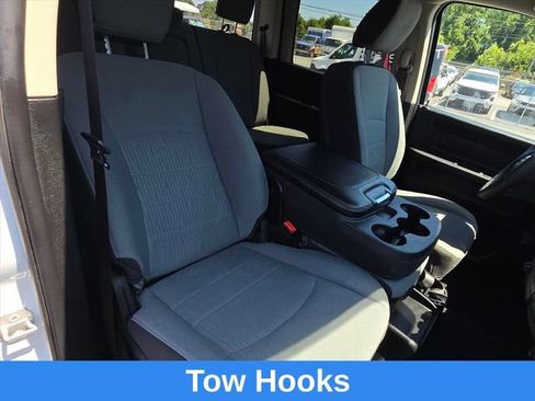 Used 2023 RAM 1500 Tradesman w/ Chrome Appearance Group AWD/4WD image 18