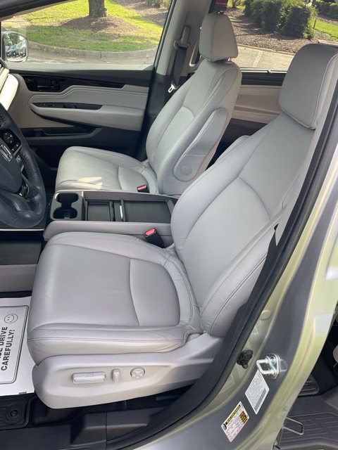 Used 2024 Honda Odyssey Touring image 11