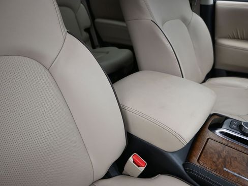 Used 2024 Nissan Armada SL w/ Captain's Chairs Package RWD image 28