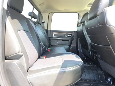 Used 2015 RAM 1500 Laramie w/ Convenience Group AWD/4WD image 18
