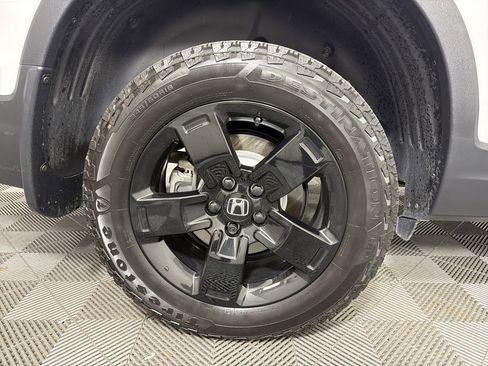 Used 2024 Honda Ridgeline Black Edition image 16