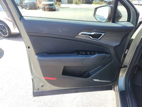 Used 2024 Kia Sportage X-Line AWD/4WD image 13