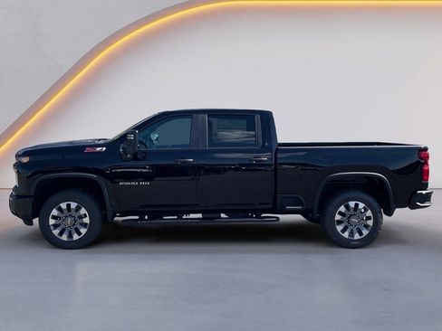 New 2026 Chevrolet Silverado 2500 Custom w/ Custom Value Package image 4