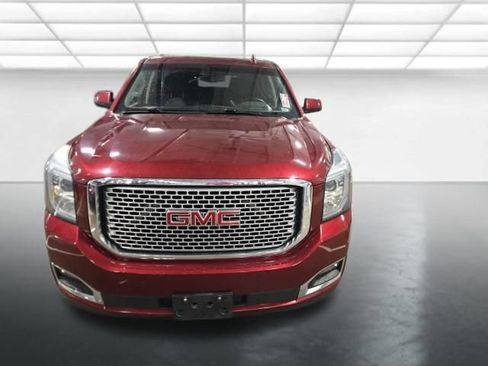 Used 2016 GMC Yukon XL Denali w/ Open Road Package AWD/4WD image 10