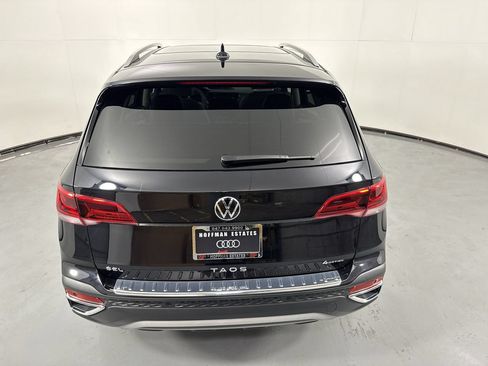 Used 2024 Volkswagen Taos SEL AWD/4WD image 34