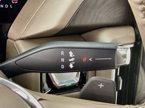 New 2026 GMC Yukon Denali w/ Advanced Technology Package AWD/4WD image 11