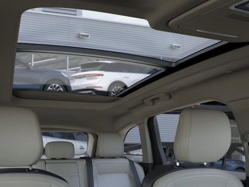 New 2026 Lincoln Nautilus Premier w/ Equipment Group 102A image 22