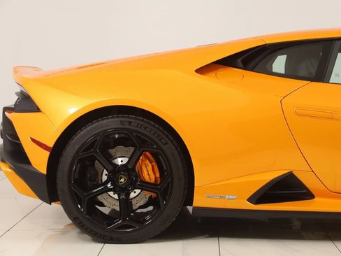 Used 2022 Lamborghini Huracan EVO image 63