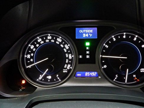 Used 2009 Lexus IS 250 AWD image 21