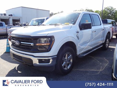Used 2025 Ford F150 XLT w/ Equipment Group 301A Standard AWD/4WD image 3