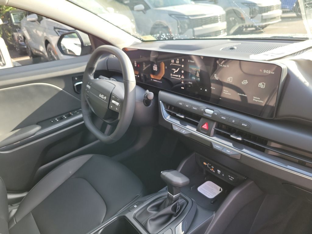 New 2026 Kia K4 EX FWD image 8