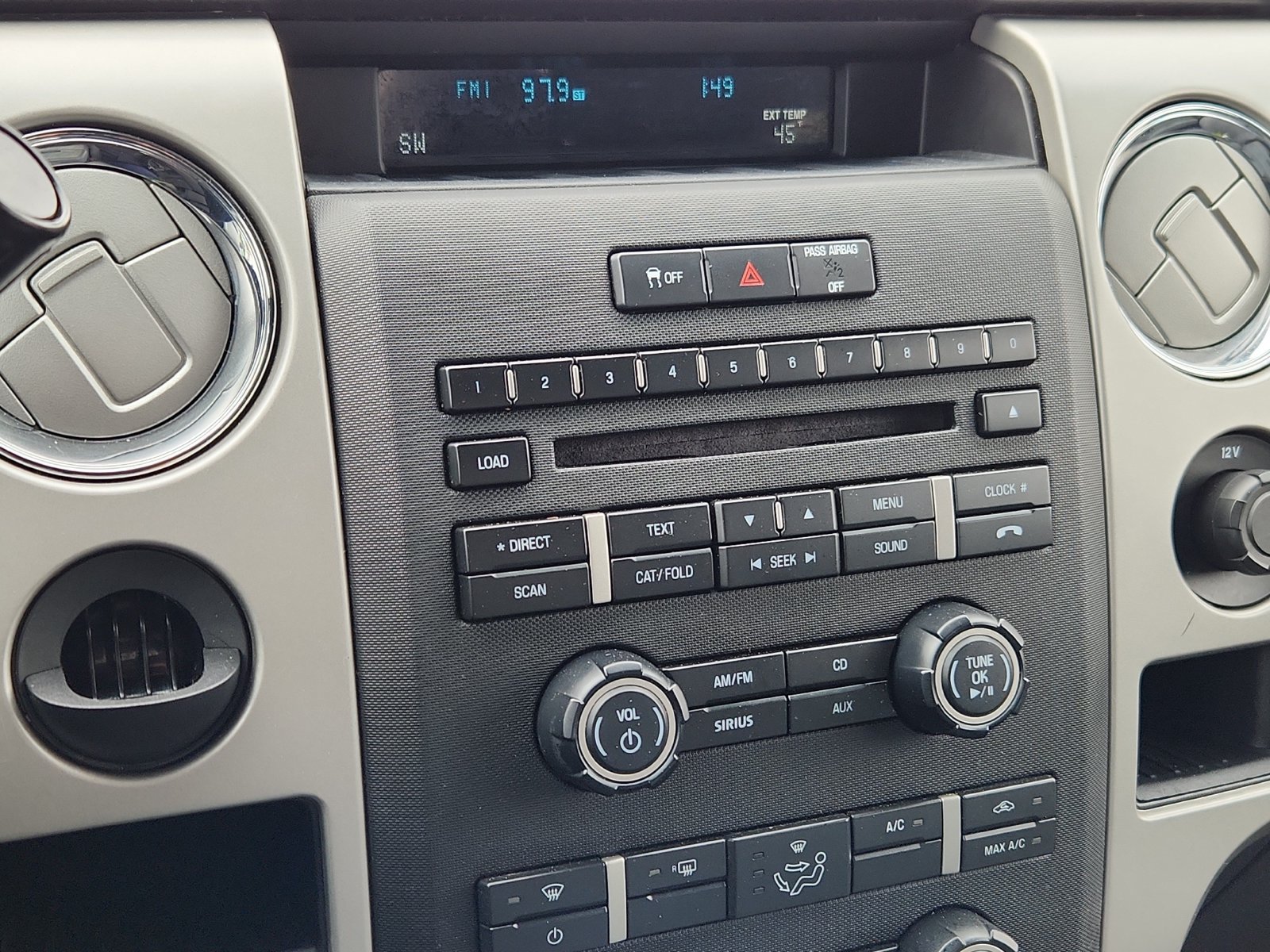 Used 2011 Ford F150 XLT w/ XLT Convenience Pkg RWD image 21