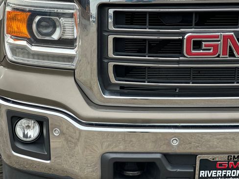 Used 2014 GMC Sierra 1500 SLT w/ SLT Crew Cab Value Package image 43