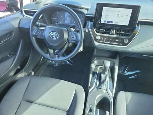 Used 2025 Toyota Corolla LE FWD image 15