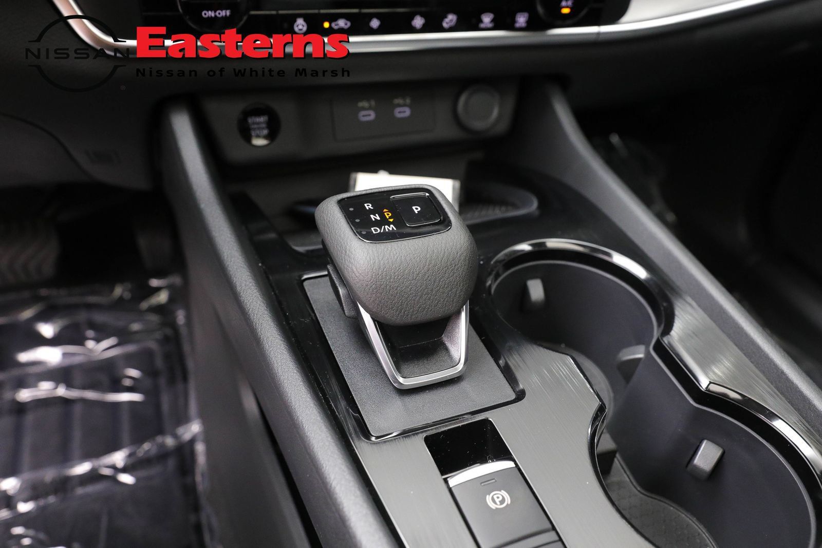 Used 2026 Nissan Rogue Dark Armor AWD/4WD image 13