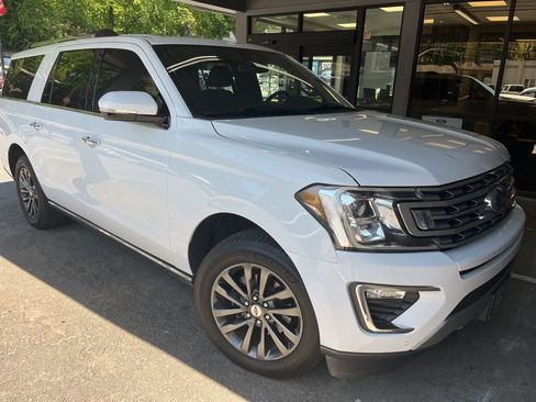 Used 2021 Ford Expedition Max Limited image 2
