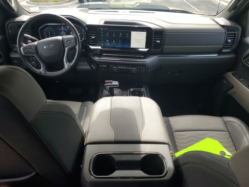 Used 2023 Chevrolet Silverado 1500 ZR2 w/ Technology Package image 15