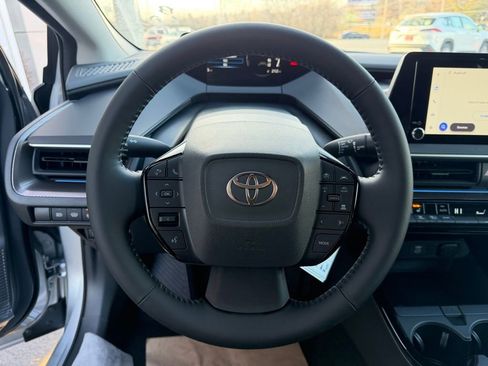 New 2026 Toyota Prius XLE image 11