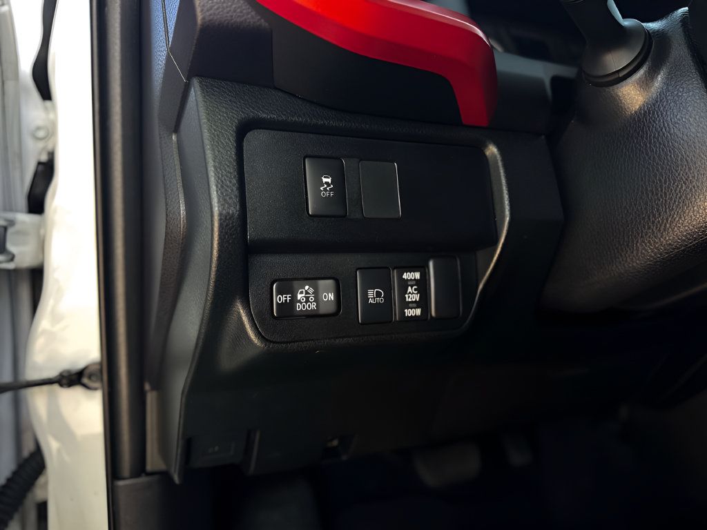 Used 2020 Toyota Tacoma TRD Sport RWD image 17