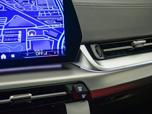 New 2026 BMW X2 M35i w/ Technology Package image 30