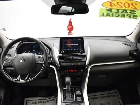 Used 2024 Mitsubishi Eclipse Cross SE image 19