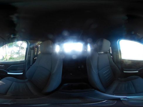 Used 2024 Toyota Tacoma TRD Off-Road AWD/4WD image 43