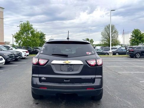 Used 2016 Chevrolet Traverse LT FWD image 7