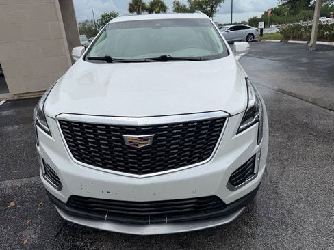 Used 2021 Cadillac XT5 Premium Luxury FWD image 8
