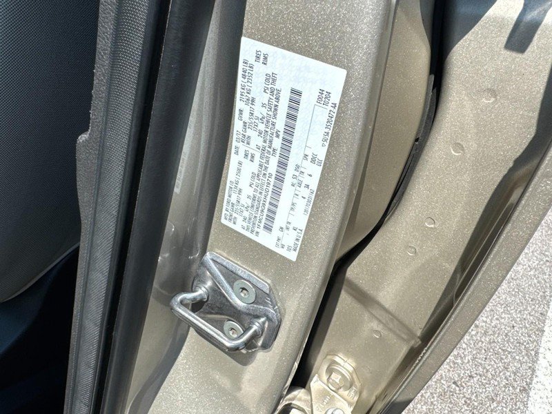 Used 2017 Ford Escape SE AWD/4WD image 26