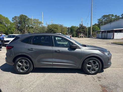 Used 2023 Ford Escape ST-Line w/ Equipment Group 301A image 3