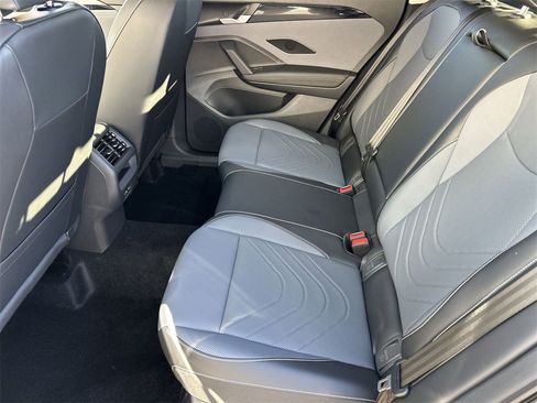 New 2026 Volkswagen Tiguan SE image 13