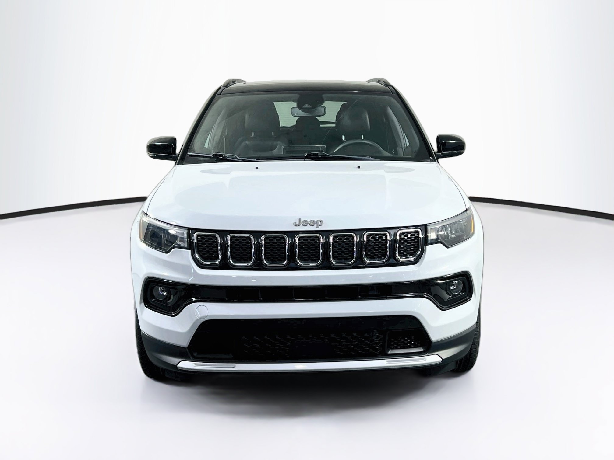 Used 2023 Jeep Compass Limited w/ Sun and Sound Group AWD/4WD image 2