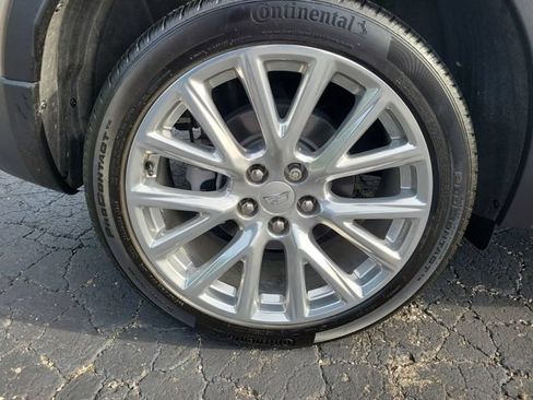 Certified 2023 Cadillac XT4 Premium Luxury w/ Driver Assist Package AWD/4WD image 7