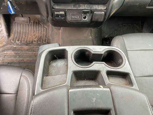 Used 2022 Chevrolet Silverado 2500 W/T w/ WT Convenience Package image 22