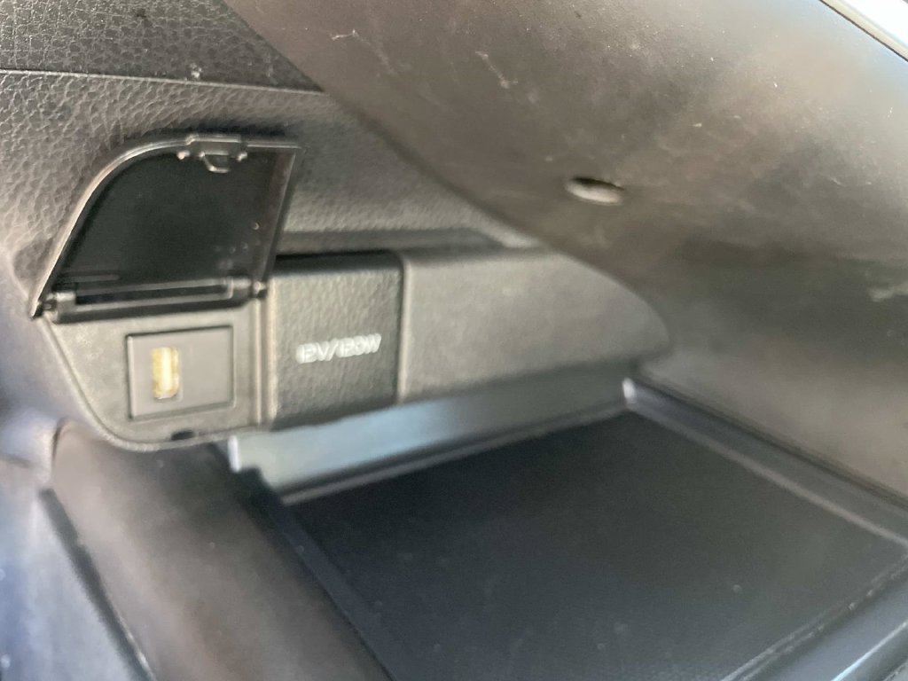 Used 2023 Toyota Camry SE FWD image 19