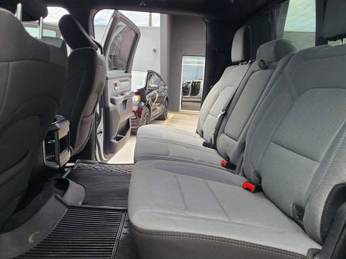 Used 2023 RAM 1500 Big Horn AWD/4WD image 24