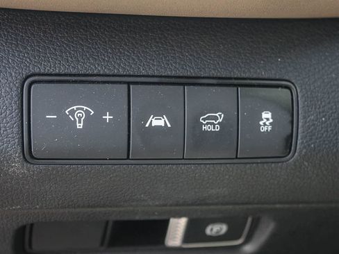 Used 2023 Hyundai Santa Fe SEL image 31